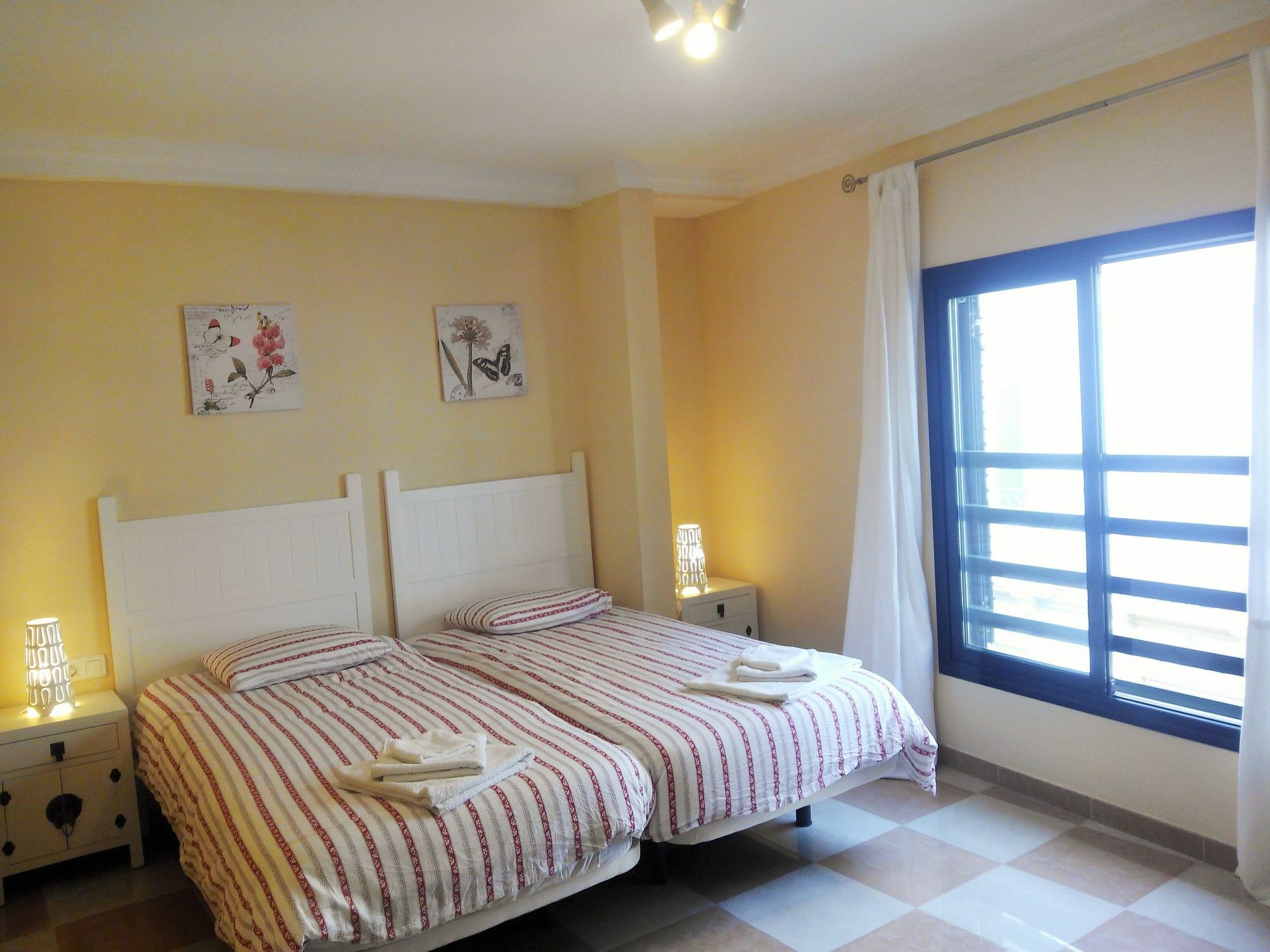 Malaga Centro Apartamentos Εξωτερικό φωτογραφία