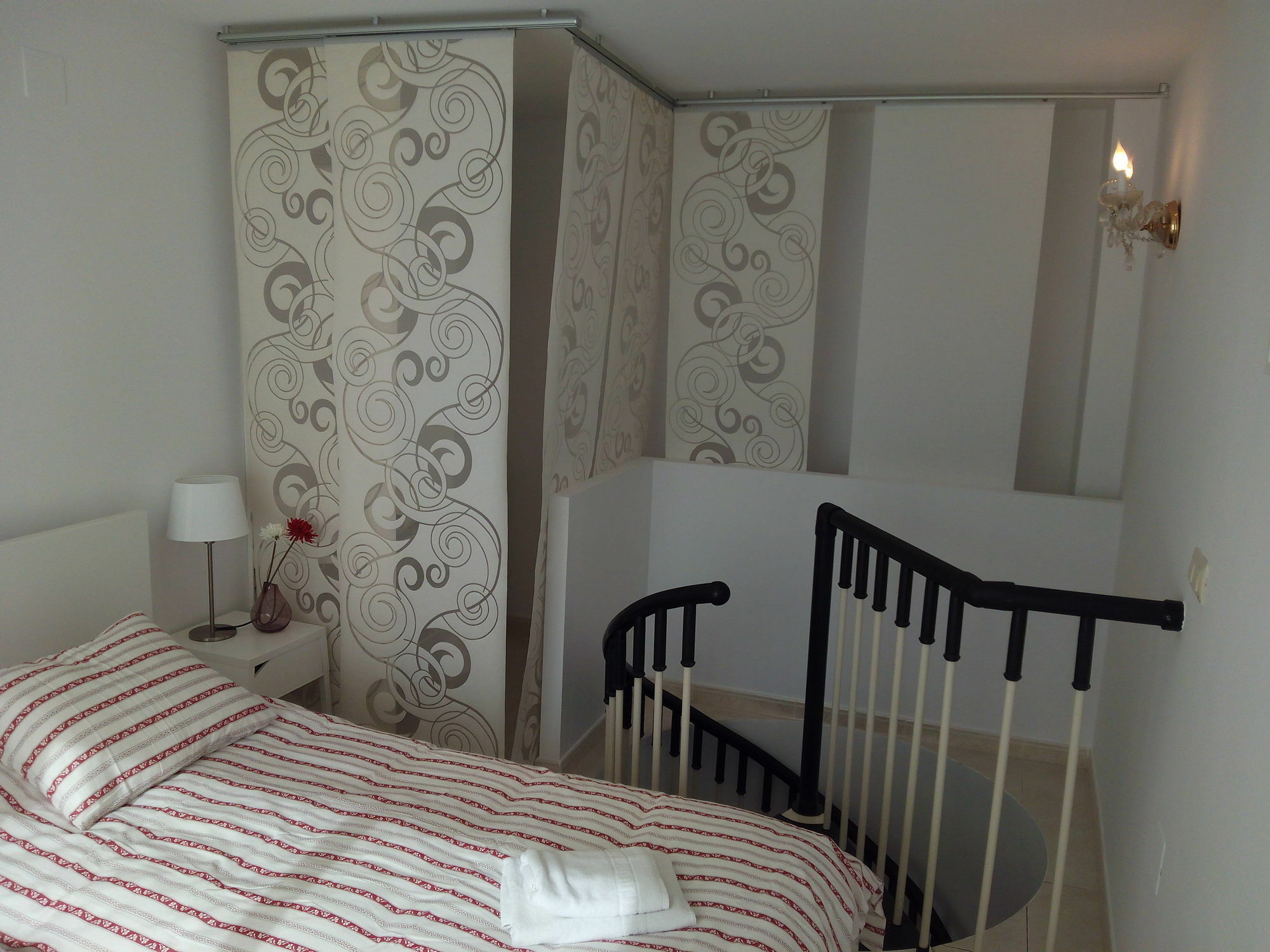 Malaga Centro Apartamentos Εξωτερικό φωτογραφία